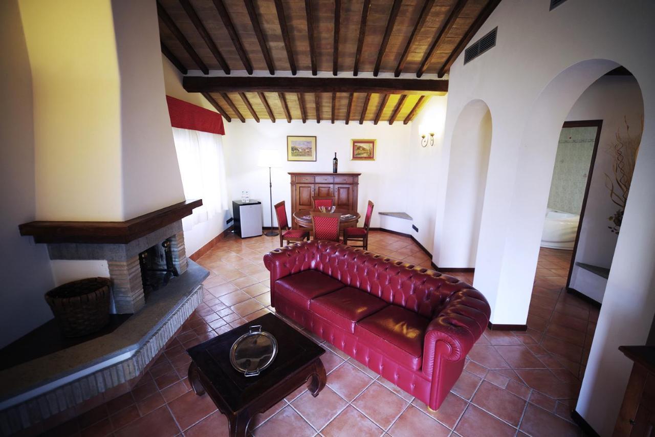 Hotel Ristorante Al Brunello Di Montalcino Exterior foto